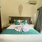 Casa Sessy Legian